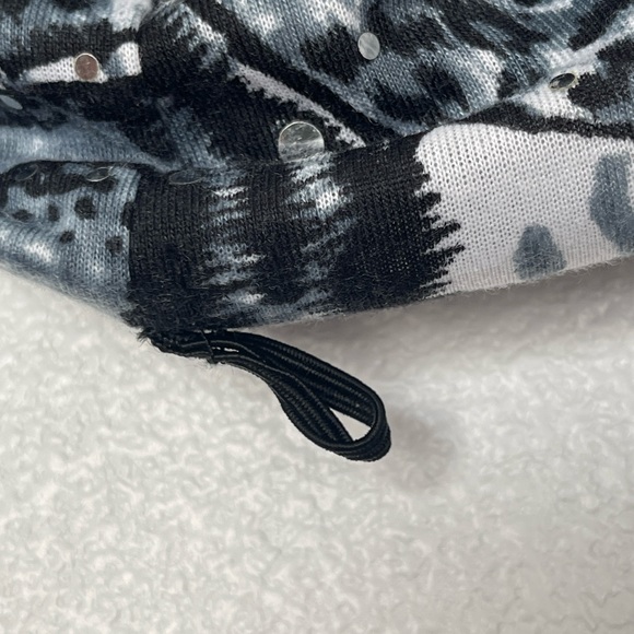 Infinity Scarf Blingy Animal Print Black & White - Picture 3 of 4